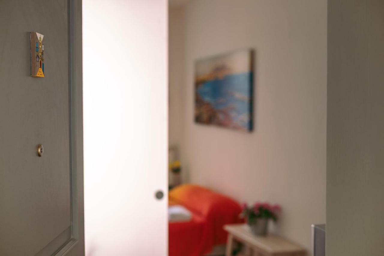 Il Balcone Sui Presepi Apartment Napoli Exterior foto